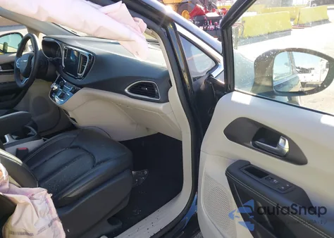 2023 Chrysler Pacifica Touring L from USA, damaged, VIN 2C4RC1BG4PR607422